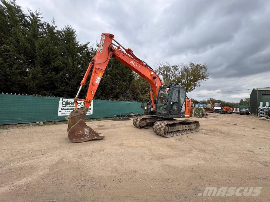 Hitachi ZX 135 US-6 Kāpurķēžu ekskavatori
