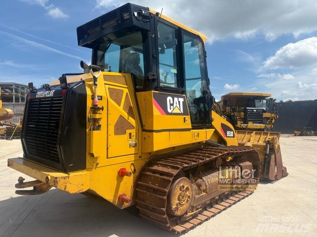CAT 953 D Kāpurķēžu iekrāvēji
