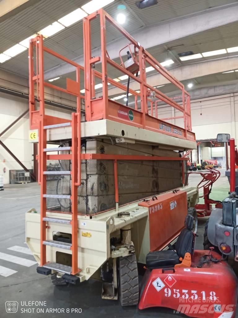JLG SL 153-12 Šķerveida pacēlāji