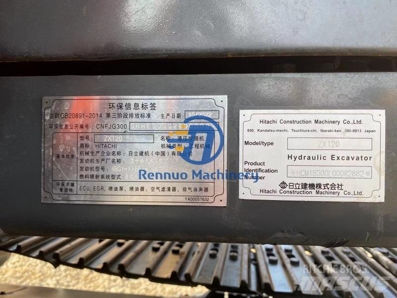 Hitachi ZX 120 Kāpurķēžu ekskavatori