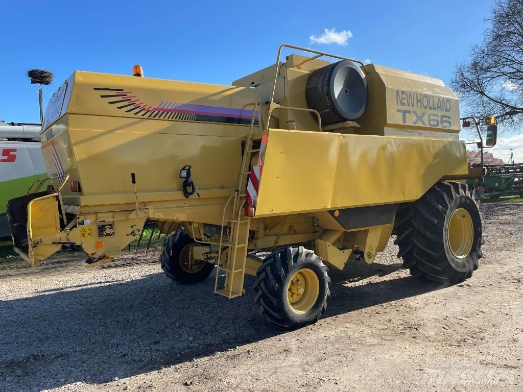 New Holland TX 66 Ražas novākšanas kombaini