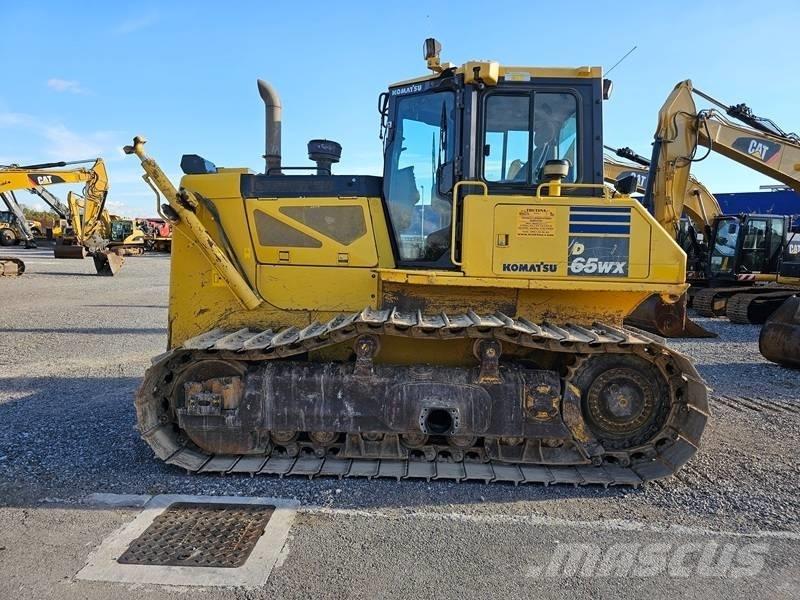 Komatsu D 65 WX-17 Kāpurķēžu buldozeri