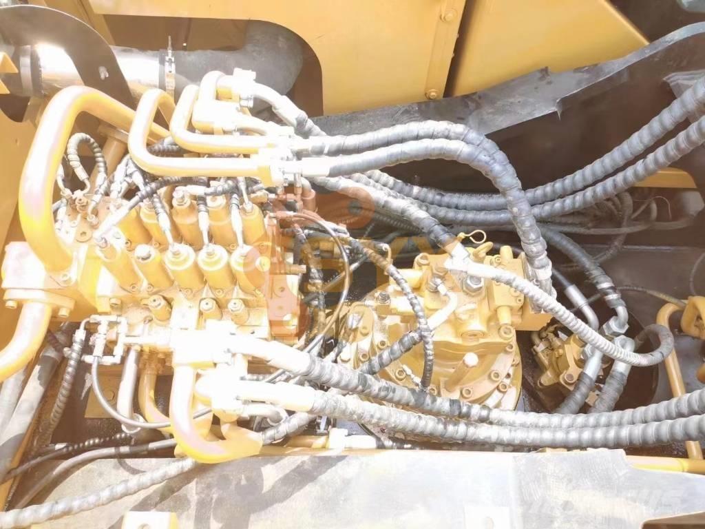 Sany SY 365 Kāpurķēžu ekskavatori