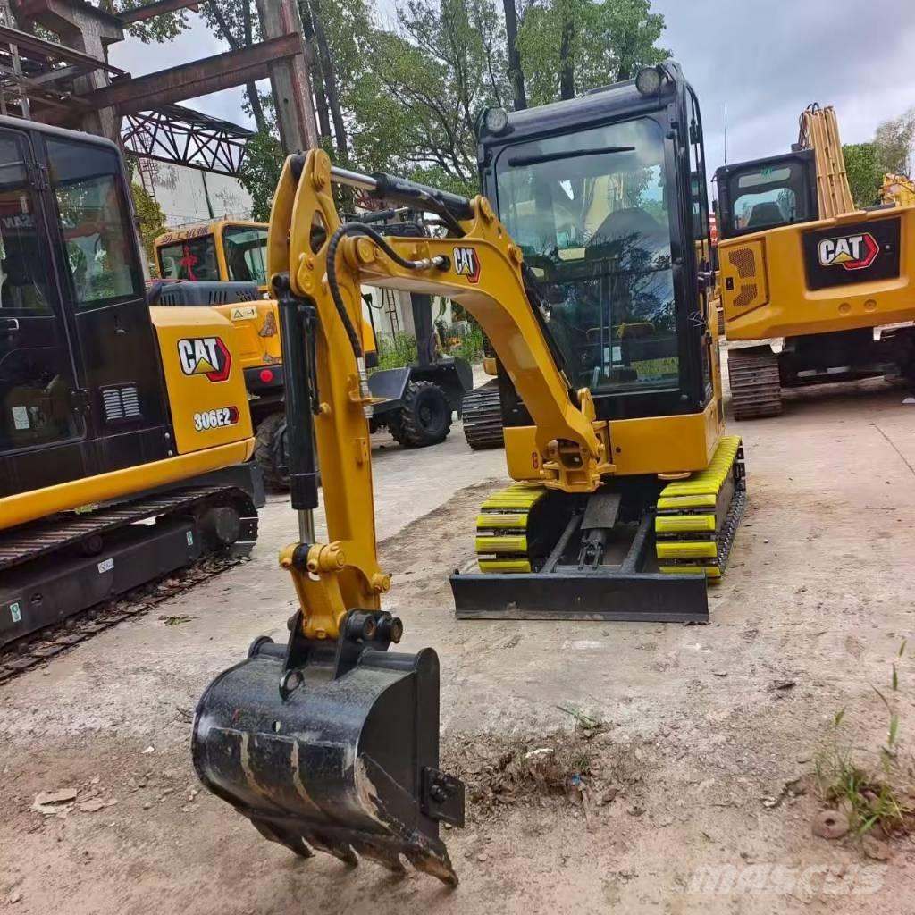 CAT 302 CR Mini ekskavatori < 7 t
