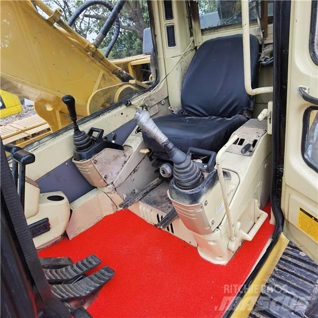 CAT 330B Kāpurķēžu ekskavatori