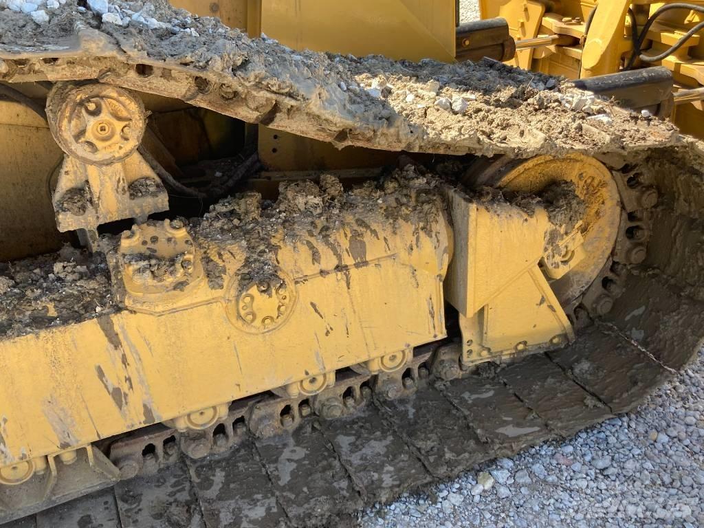 CAT Bulldozer D4H Kāpurķēžu buldozeri