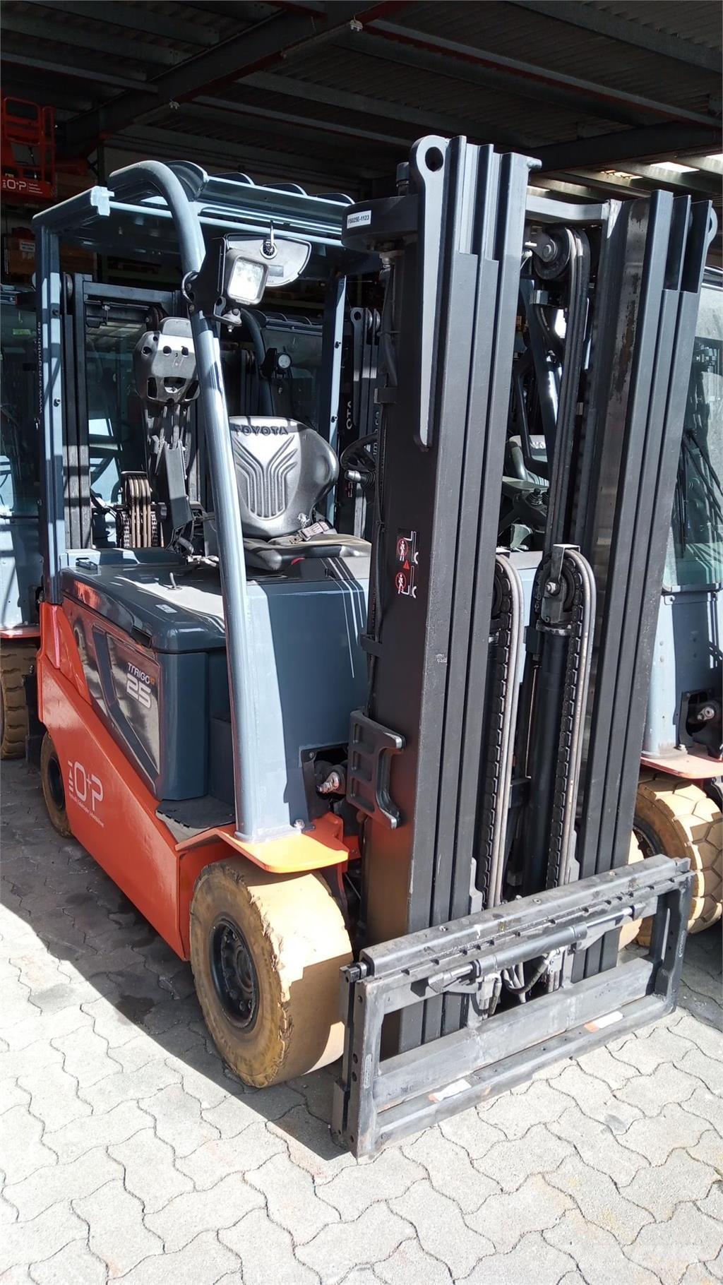 Toyota 8FBMKT25 Elektriskie iekrāvēji