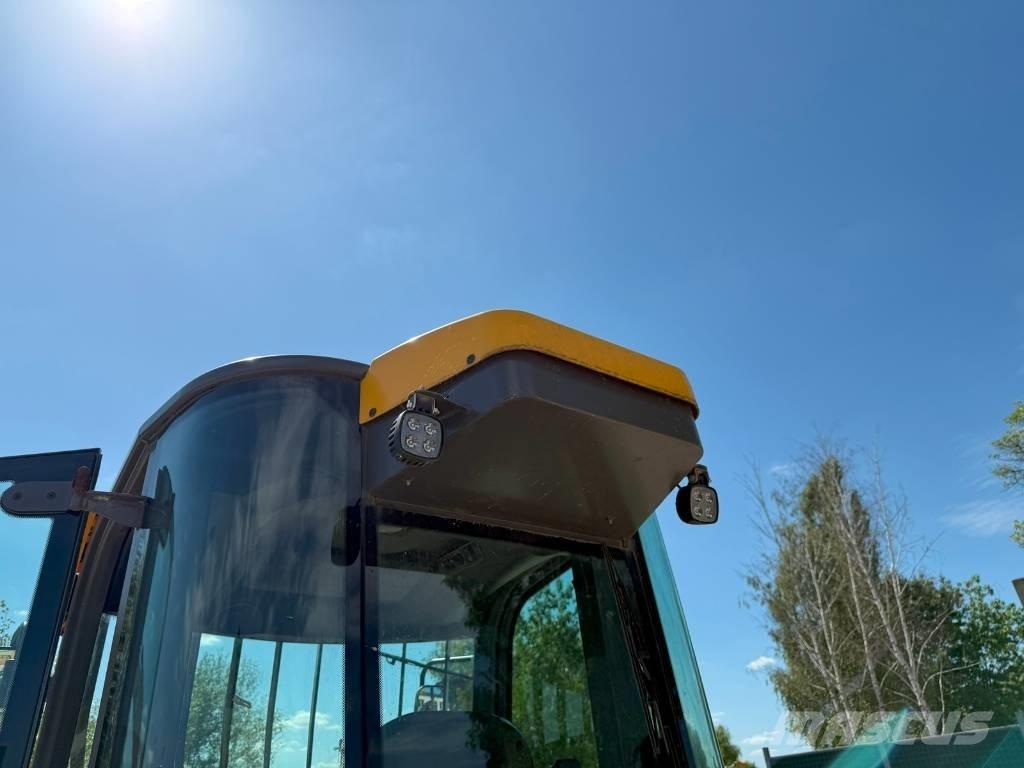 Mecalac 6 SMDX Mini pašizgāzēji