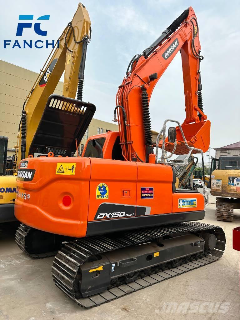 Doosan DX150LC Kāpurķēžu ekskavatori