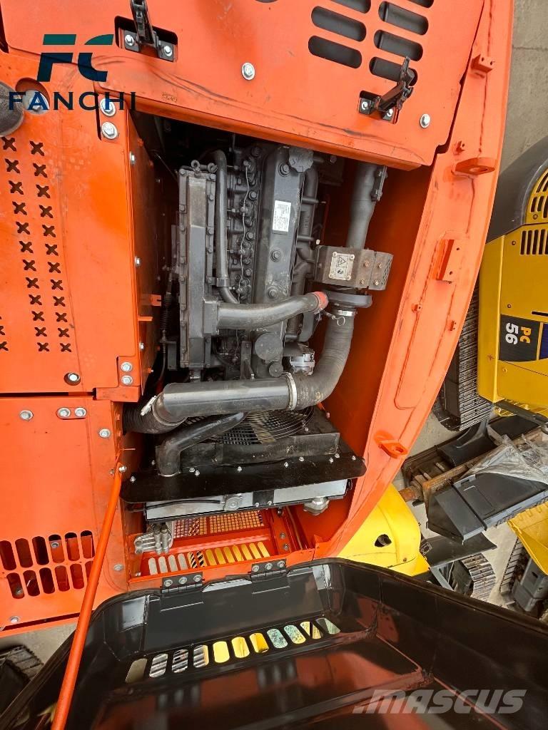 Doosan DX150LC Kāpurķēžu ekskavatori