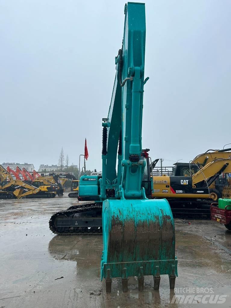 Kobelco SK200D Kāpurķēžu ekskavatori