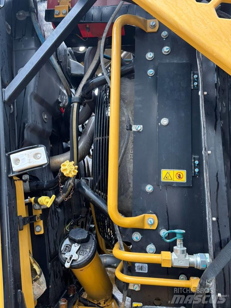 CAT 966 K Iekrāvēji uz riteņiem