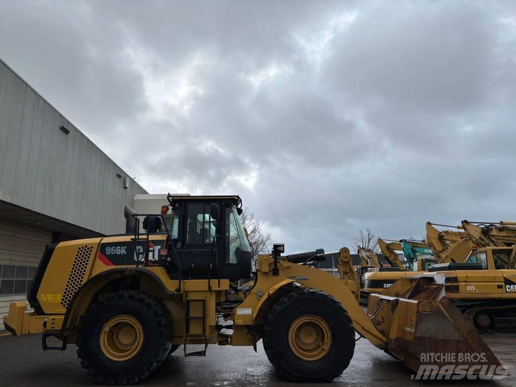CAT 966 K Iekrāvēji uz riteņiem