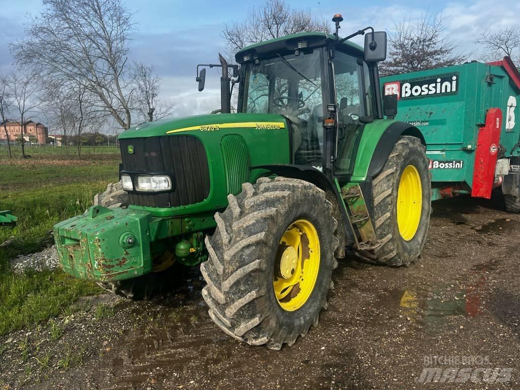 John Deere 6920 Traktori