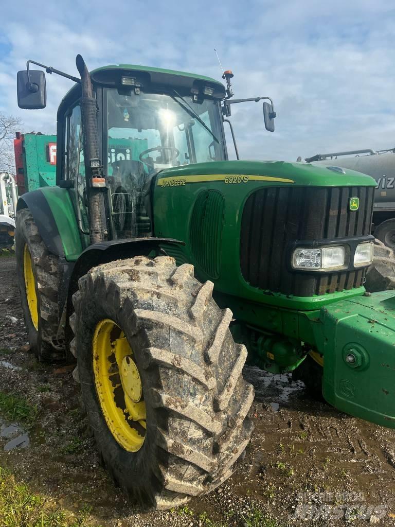 John Deere 6920 Traktori
