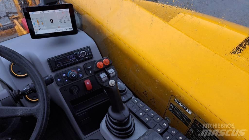 JCB 532-60 Agri Lauksaimniecības pacēlāji