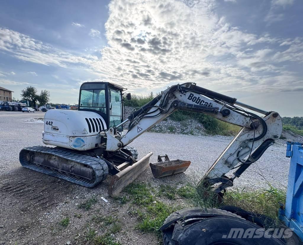Bobcat 442 B Vidēja lieluma ekskavatori 7 t - 12 t