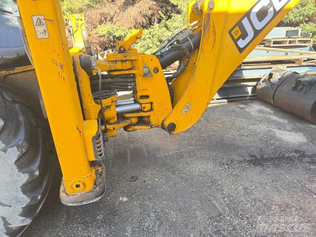 JCB 3 CX 14 MF Ekskavatori-iekrāvēji