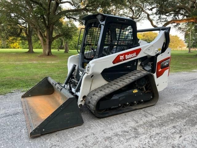 Bobcat T64 Lietoti riteņu kompaktiekrāvēji