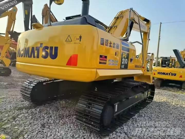 Komatsu PC210LC Kāpurķēžu ekskavatori