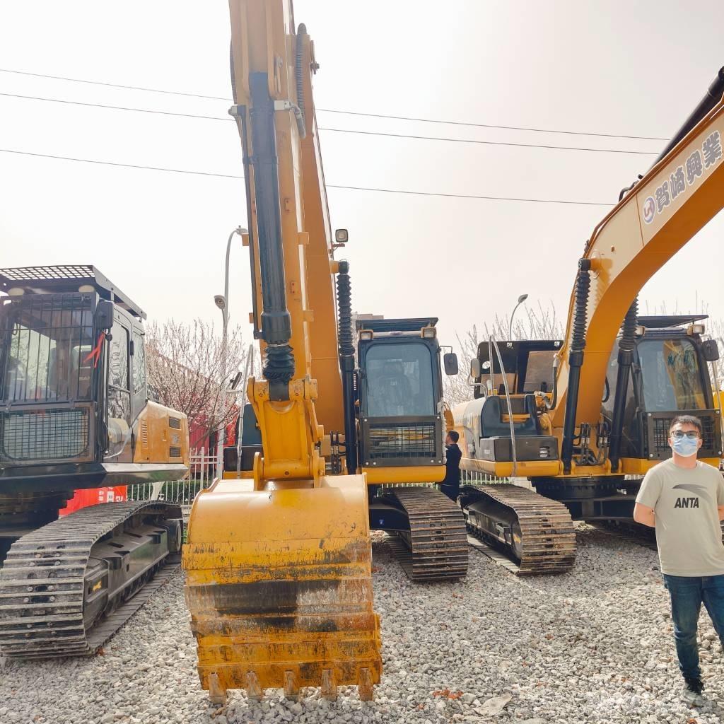 CAT 320D Kāpurķēžu ekskavatori