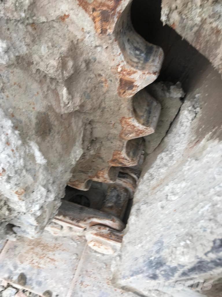 CAT 365 C L ME Kāpurķēžu ekskavatori