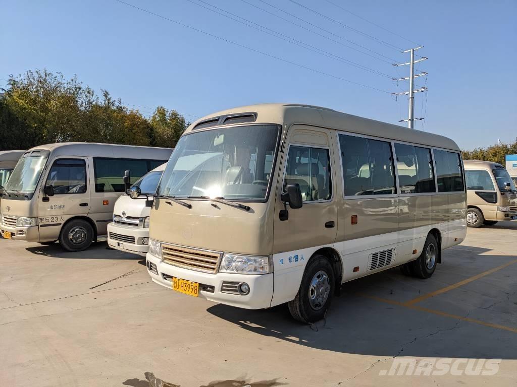 Toyota Coaster Bus Mikroautobusi