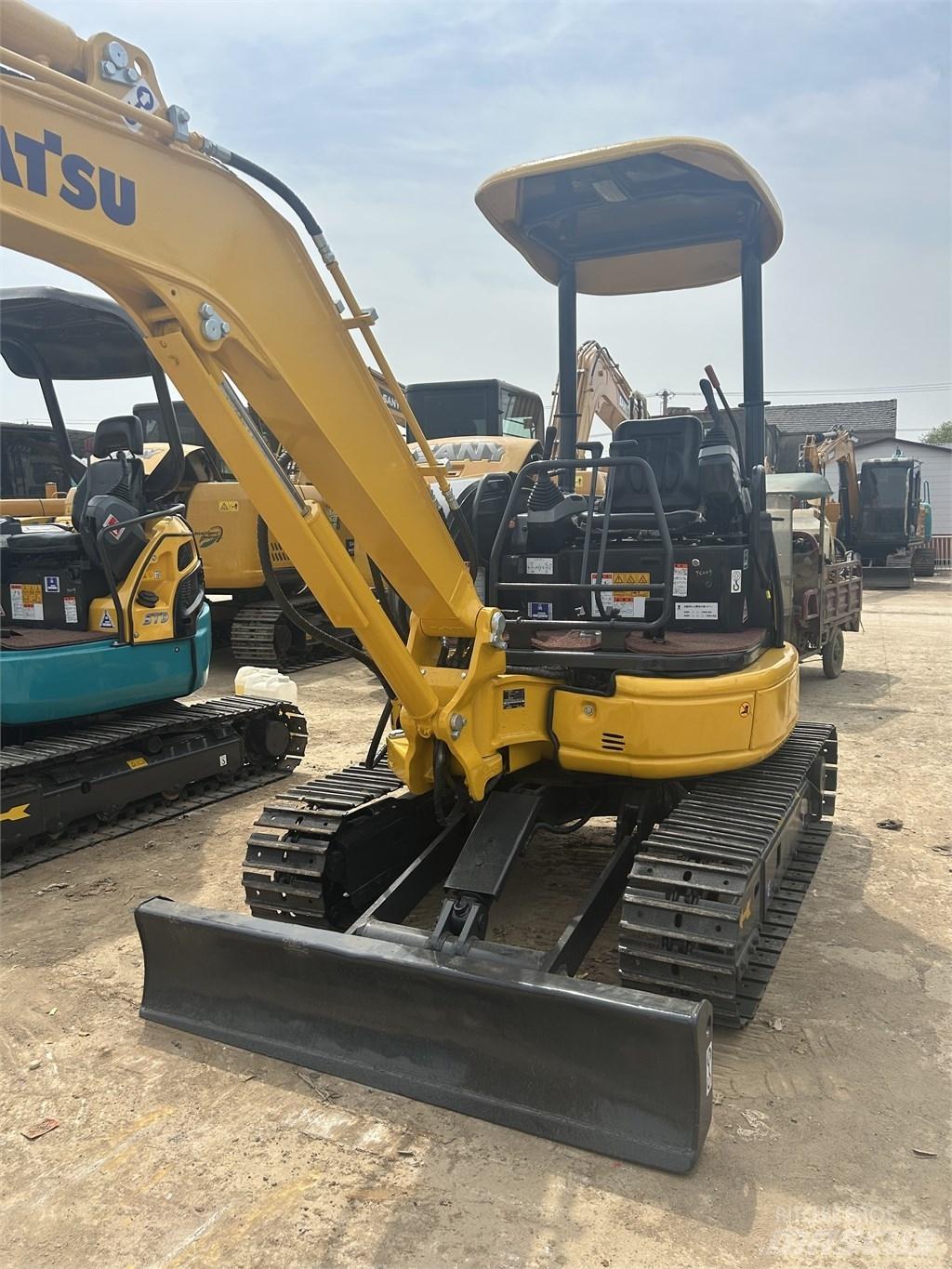 Komatsu PC30 Mini ekskavatori < 7 t