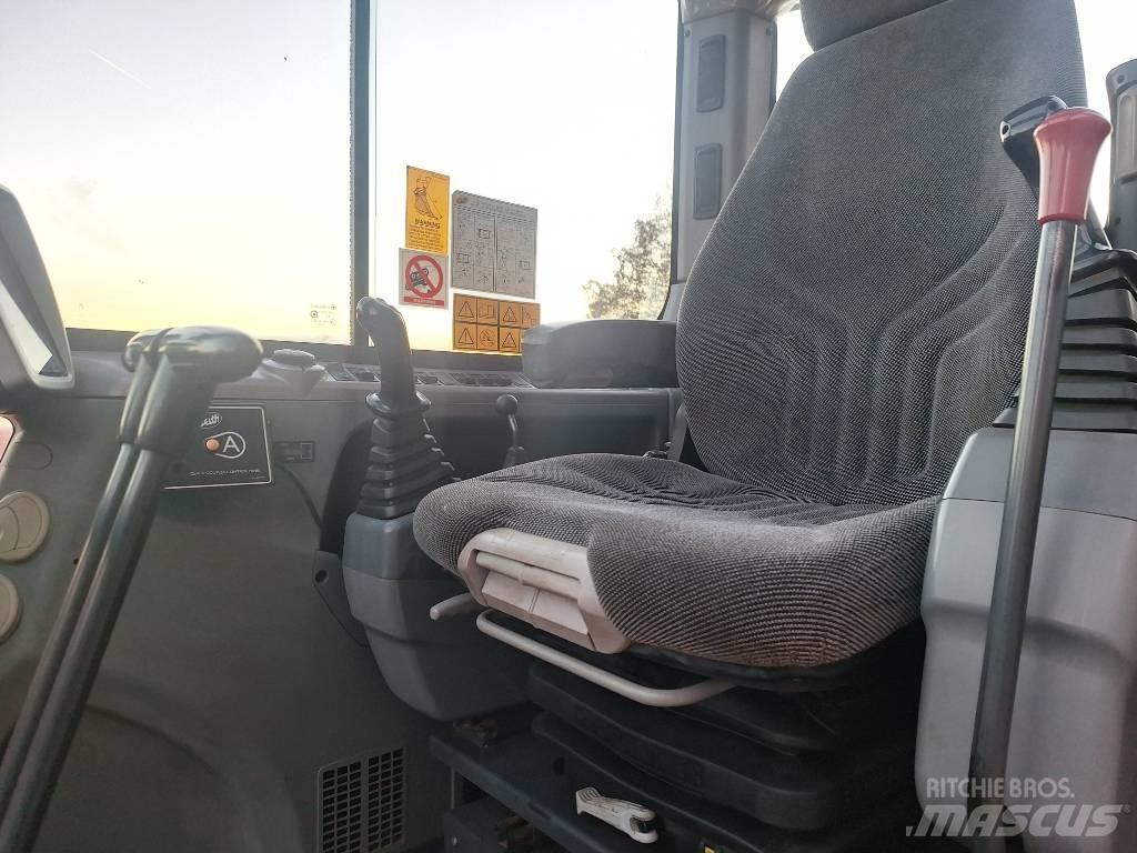 Doosan DX 80 R Vidēja lieluma ekskavatori 7 t - 12 t
