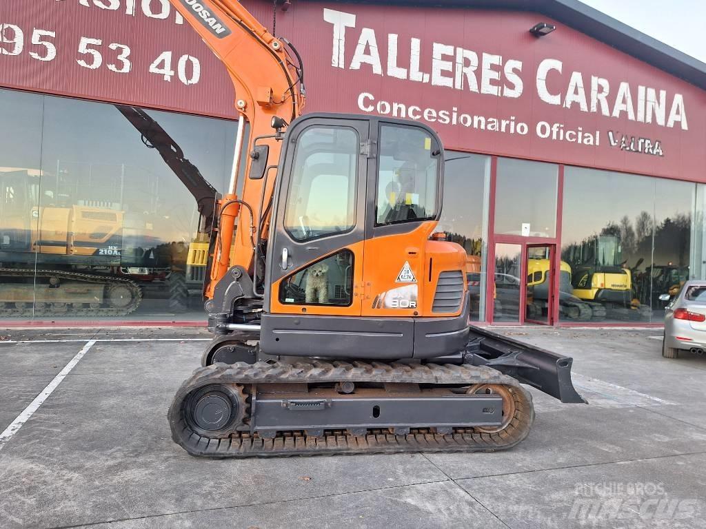 Doosan DX 80 R Vidēja lieluma ekskavatori 7 t - 12 t