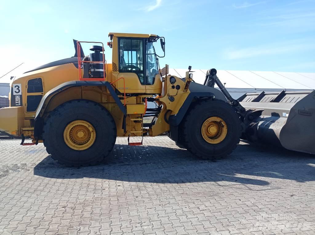 Volvo L 220 H Iekrāvēji uz riteņiem