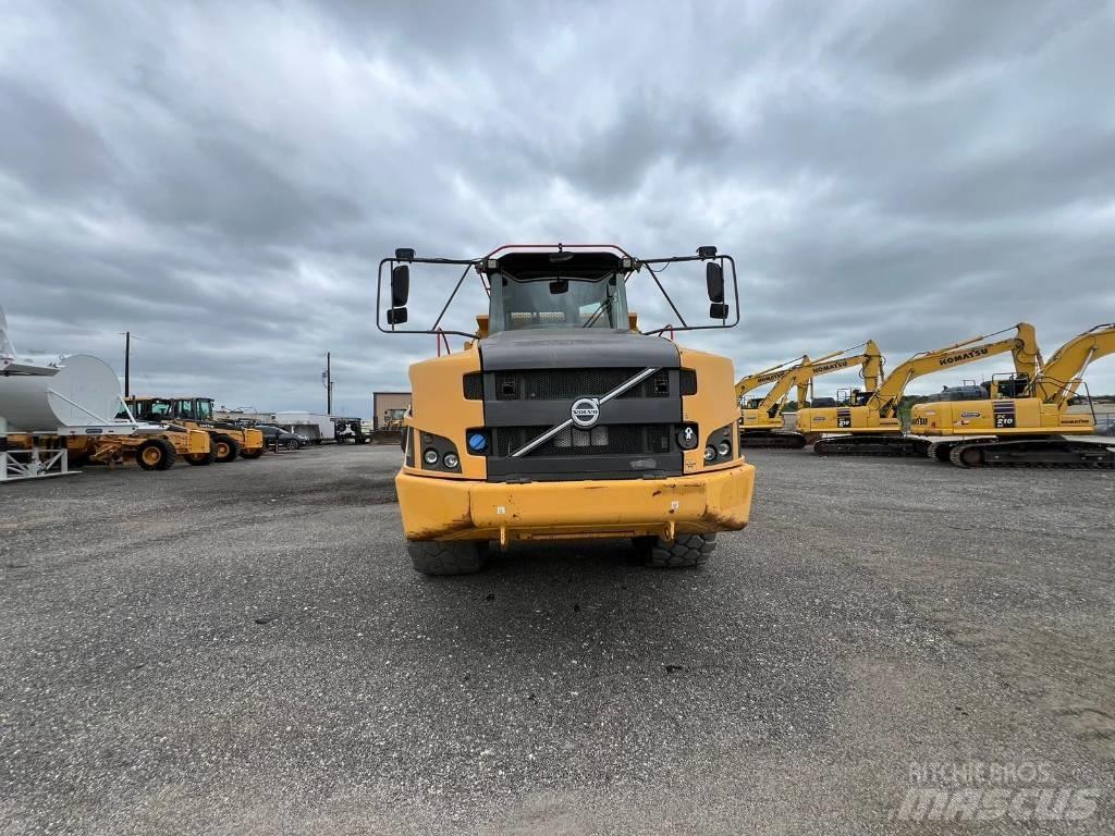 Volvo A40G Artikulētie pašizgāzēji