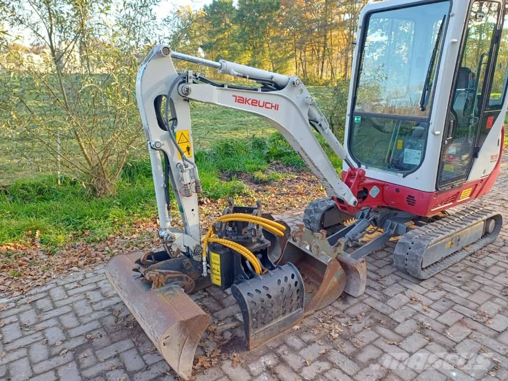 Takeuchi TB 216 Mini ekskavatori < 7 t