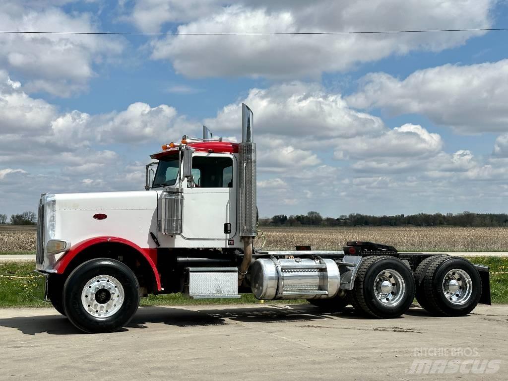 Peterbilt 388 Vilcēji