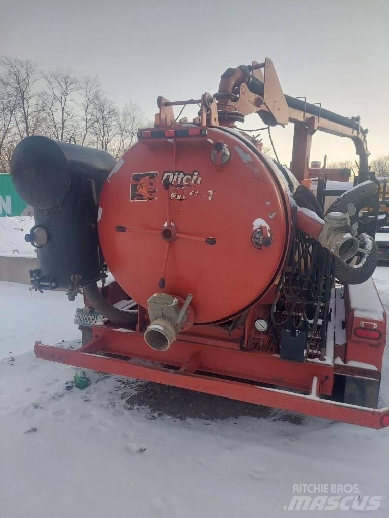 Ditch Witch FX-60 Būvniecība- Citi