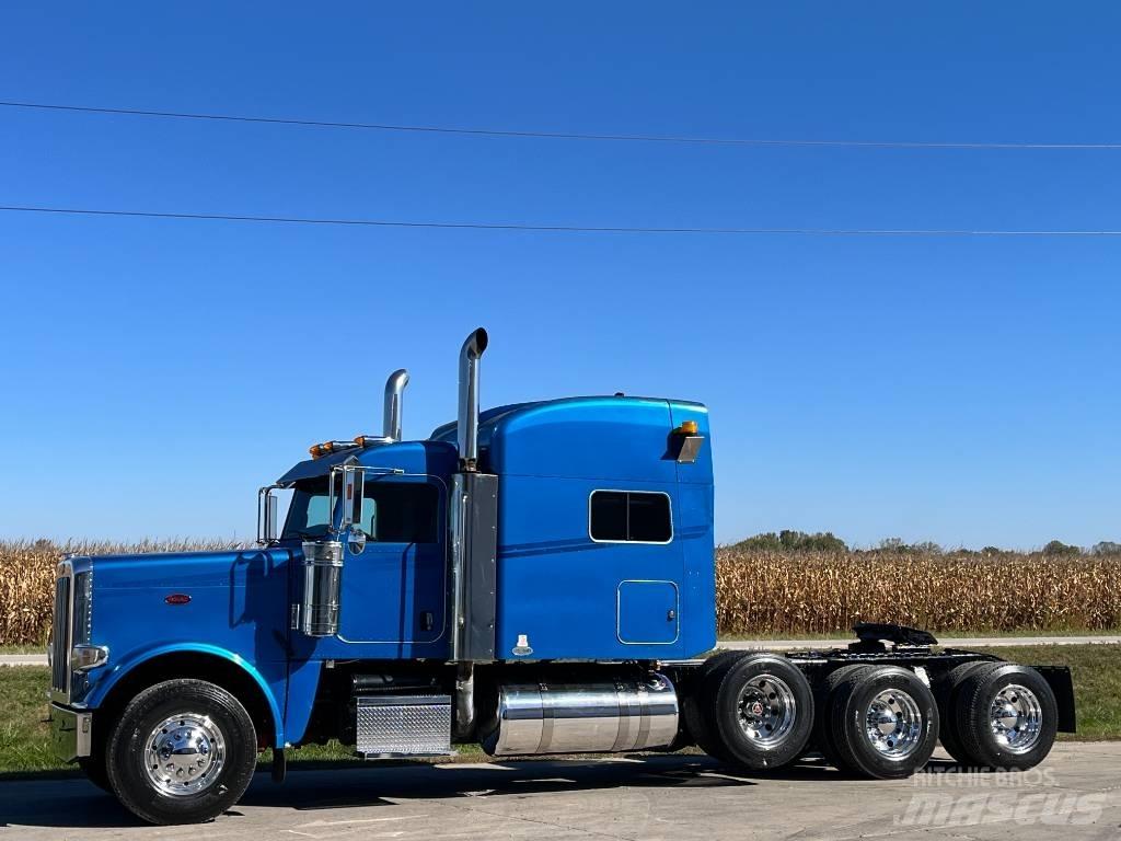 Peterbilt 388 Vilcēji