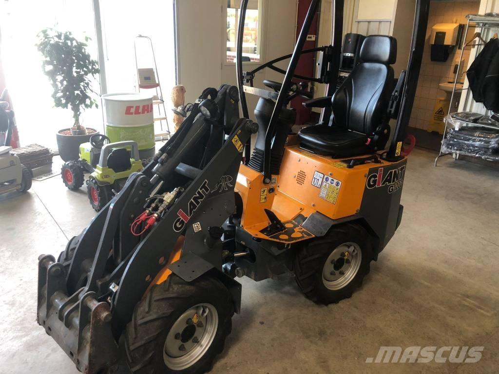 GiANT G 1200 Multifunkcionālie iekrāvēji