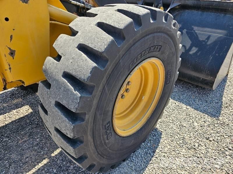 CAT IT 14 G Iekrāvēji uz riteņiem