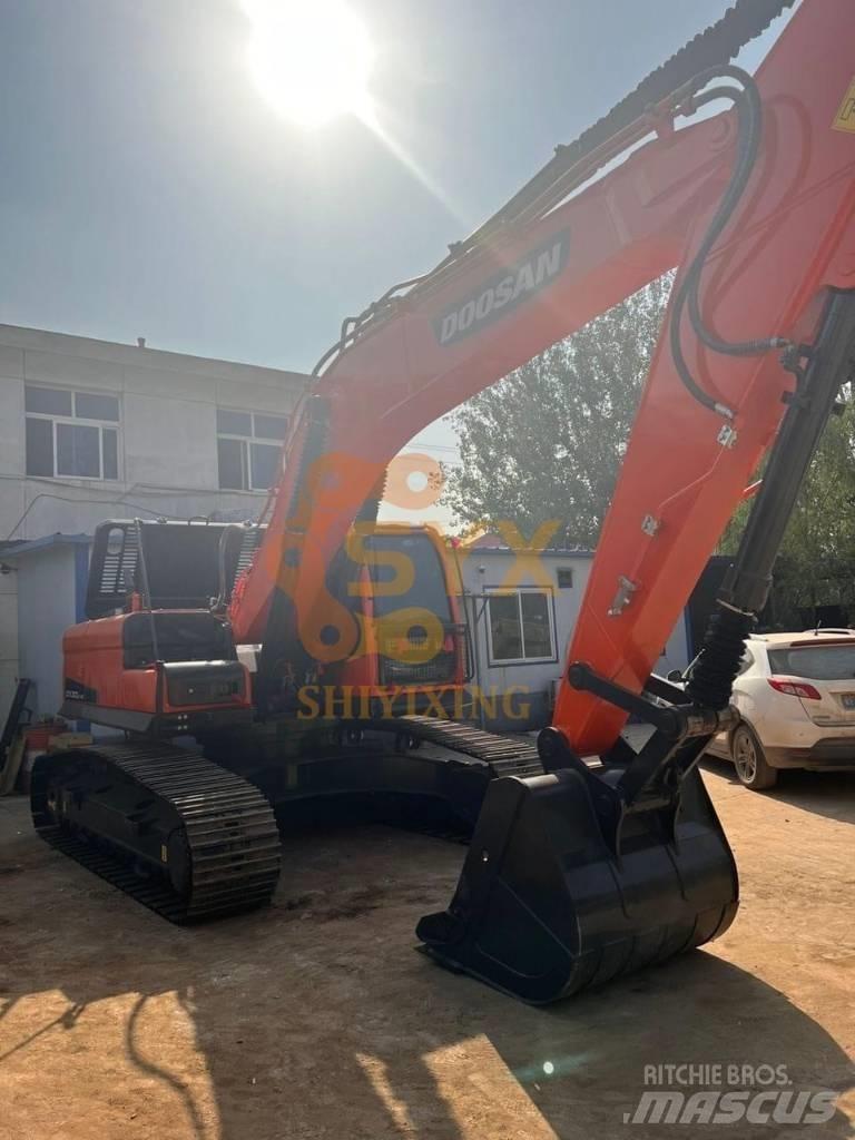 Doosan DX300LC-9C Kāpurķēžu ekskavatori