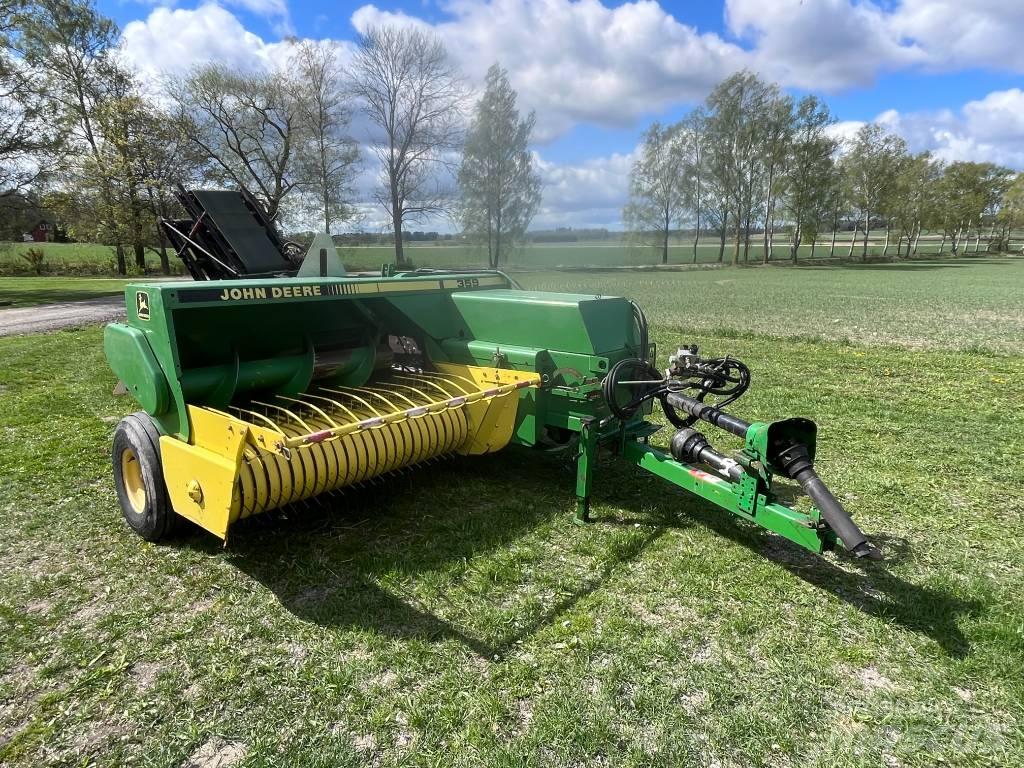 John Deere 359 Ķīpu preses