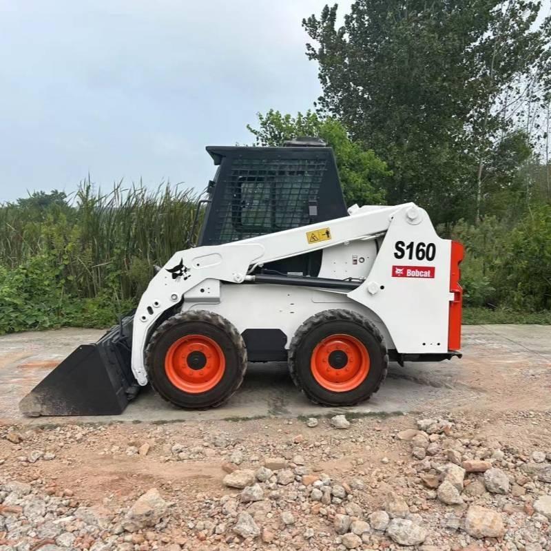 Bobcat S 160 Lietoti riteņu kompaktiekrāvēji