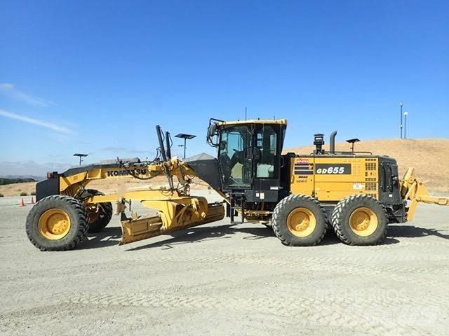 Komatsu GD655-7 Greideri