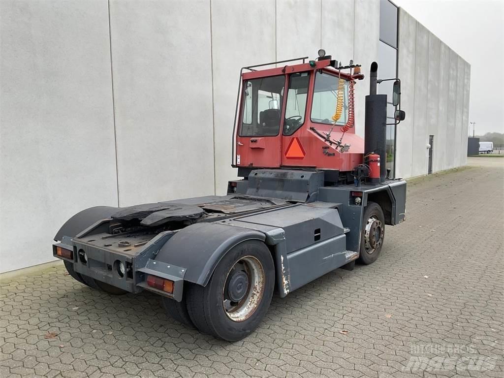 Kalmar TT2000 Terminālie traktori