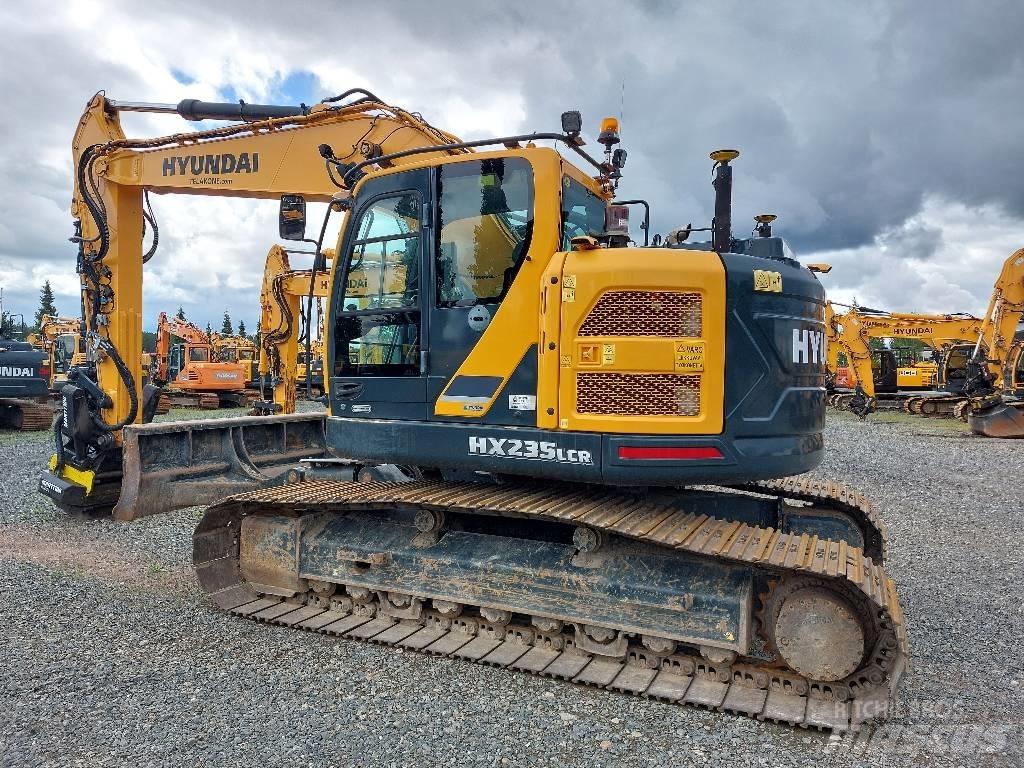 Hyundai HX 235 LCRD Kāpurķēžu ekskavatori
