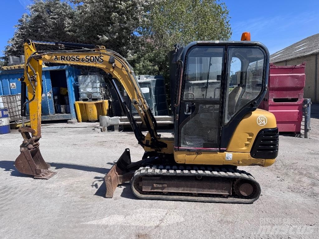 CAT 302.5 Mini ekskavatori < 7 t