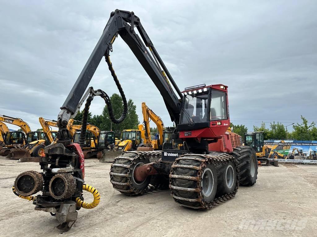 Valmet 911.4 Harvesteri