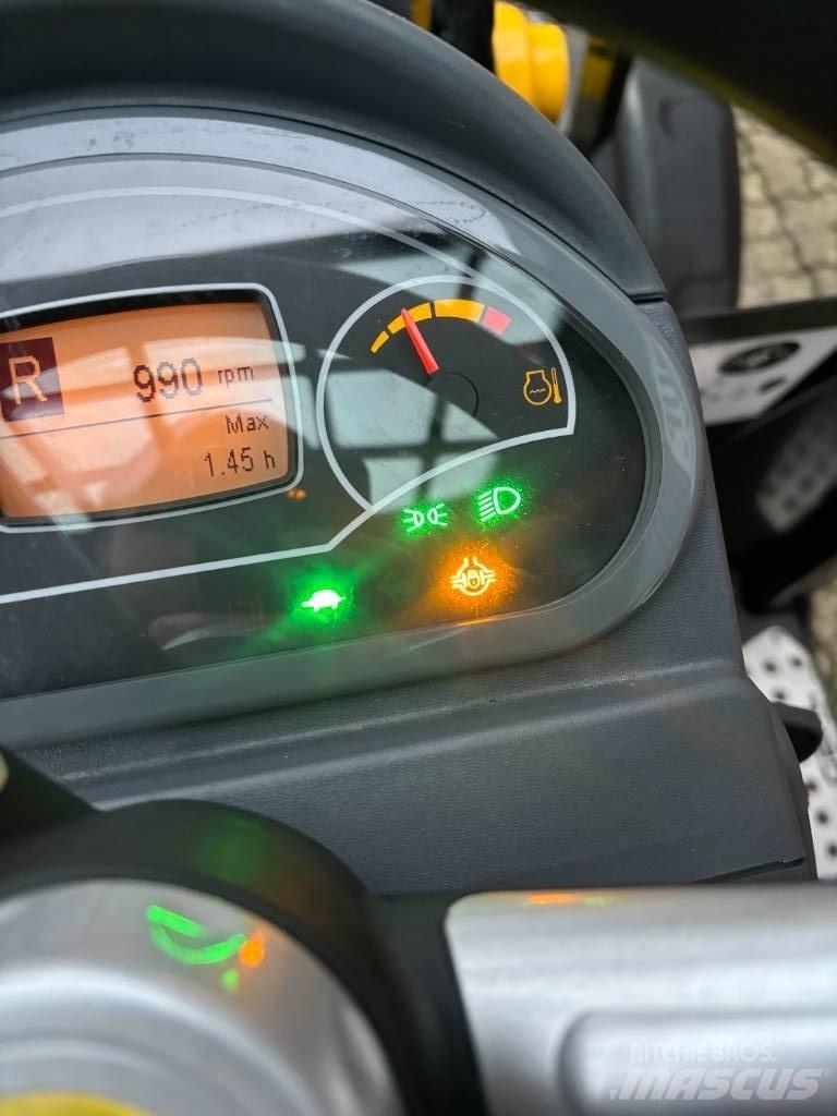 Gehl AL420 Mini iekrāvēji