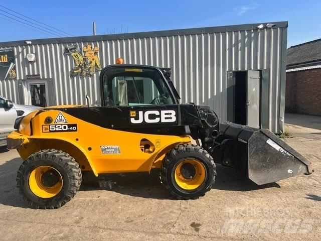 JCB 520-40 Teleskopiskie manipulatori