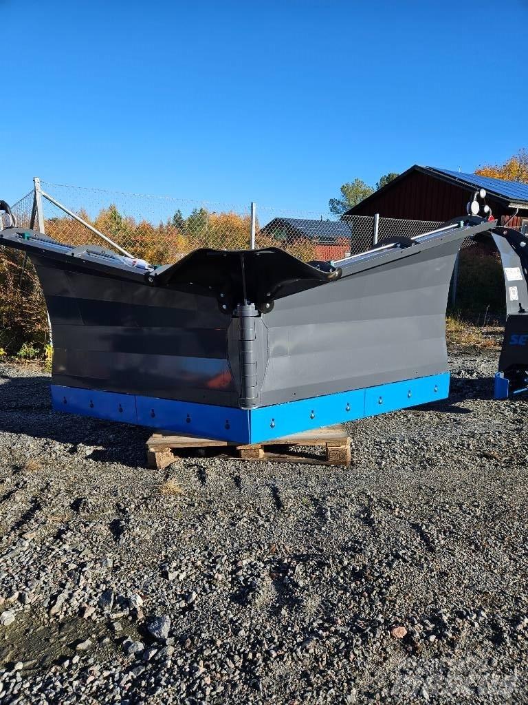 SE Equipment  3700 Grāvju arkli
