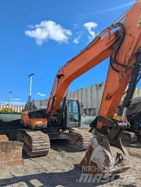 Doosan DX 300 LC-5 Kāpurķēžu ekskavatori
